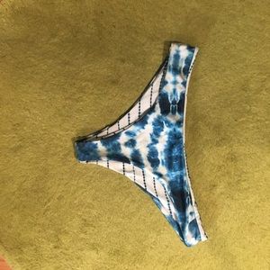 Lali and Layla bikini reversible bikini bottom